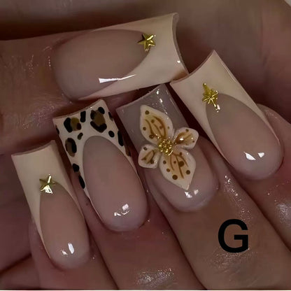 Purely Handcrafted Press-On Nails — Exquisite, Elegant, and Easy to Wear