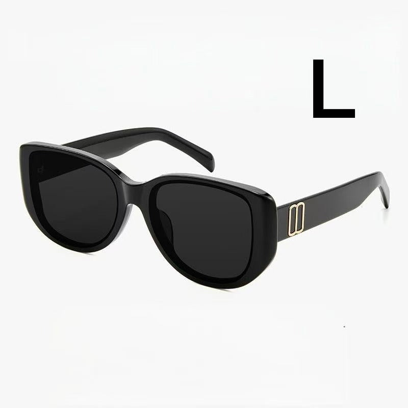 Trendy Sunglasses | UV Protection | Suitable for a variety of occasions, including urban strolls and chic parties.