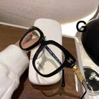 Trendy Sunglasses | UV Protection | Suitable for a variety of occasions, including urban strolls and chic parties.