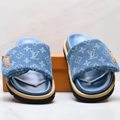 Unisex Slippers — Brand Casual Footwear