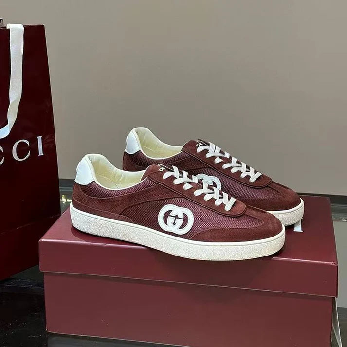 Canvas Sneakers – Stylish Lace-Up Canvas Shoes – Classic Low-Top Casual Shoes