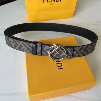 Luxury belt in classic logo style