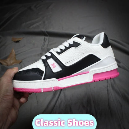 Stylish men's and women's sneakers, classic collaboration models.