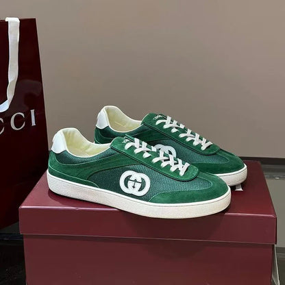 Canvas Sneakers – Stylish Lace-Up Canvas Shoes – Classic Low-Top Casual Shoes