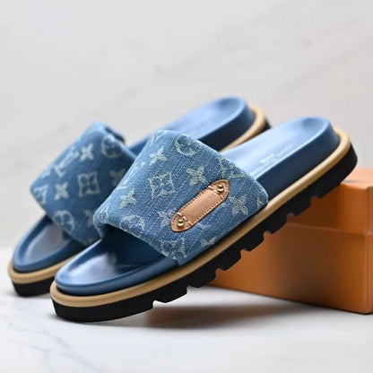 Unisex Slippers — Brand Casual Footwear