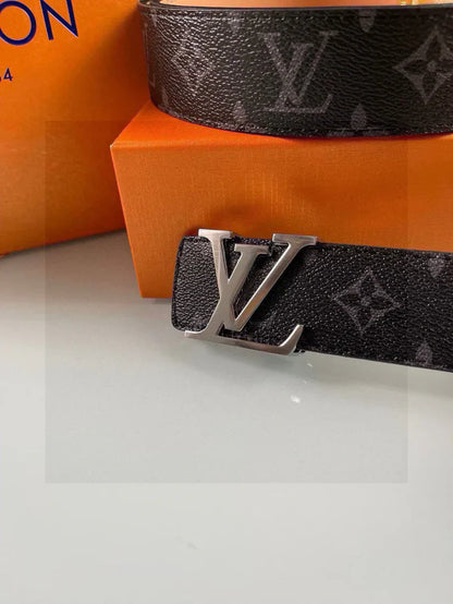 Classic Letter Buckle Men's Belt, Delivery within 5 to 8 days There is a gift box.