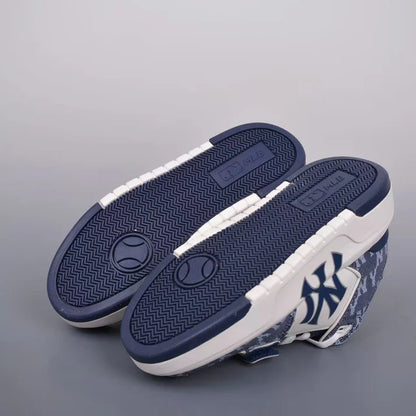 Non-slip Walking Shoes (Tennis/Skateboard Style)
